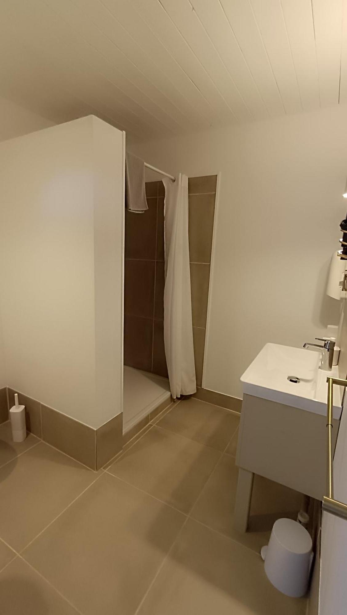 Abbaye Saint Gilbert Bed & Breakfast Luaran gambar